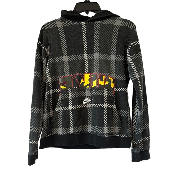 Nike Kids Black and Gray Striped Sweatshirt with Pocket Size Large - Picture 2 of 9